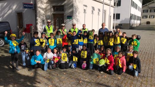 Juhu – wir dürfen endlich alleine Rad fahren!