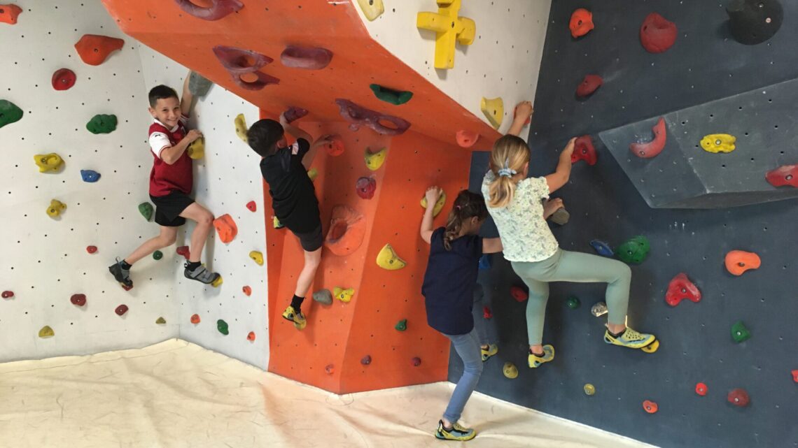 Boulderhalle Steinblock