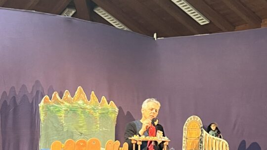 Theater im Ohrensessel