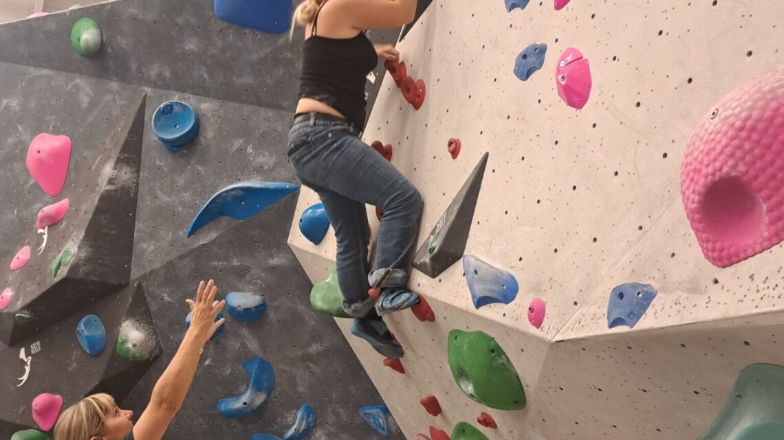 Bouldern der Klasse 6